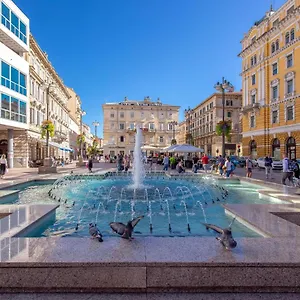  Apartment Adria Square Kroatien